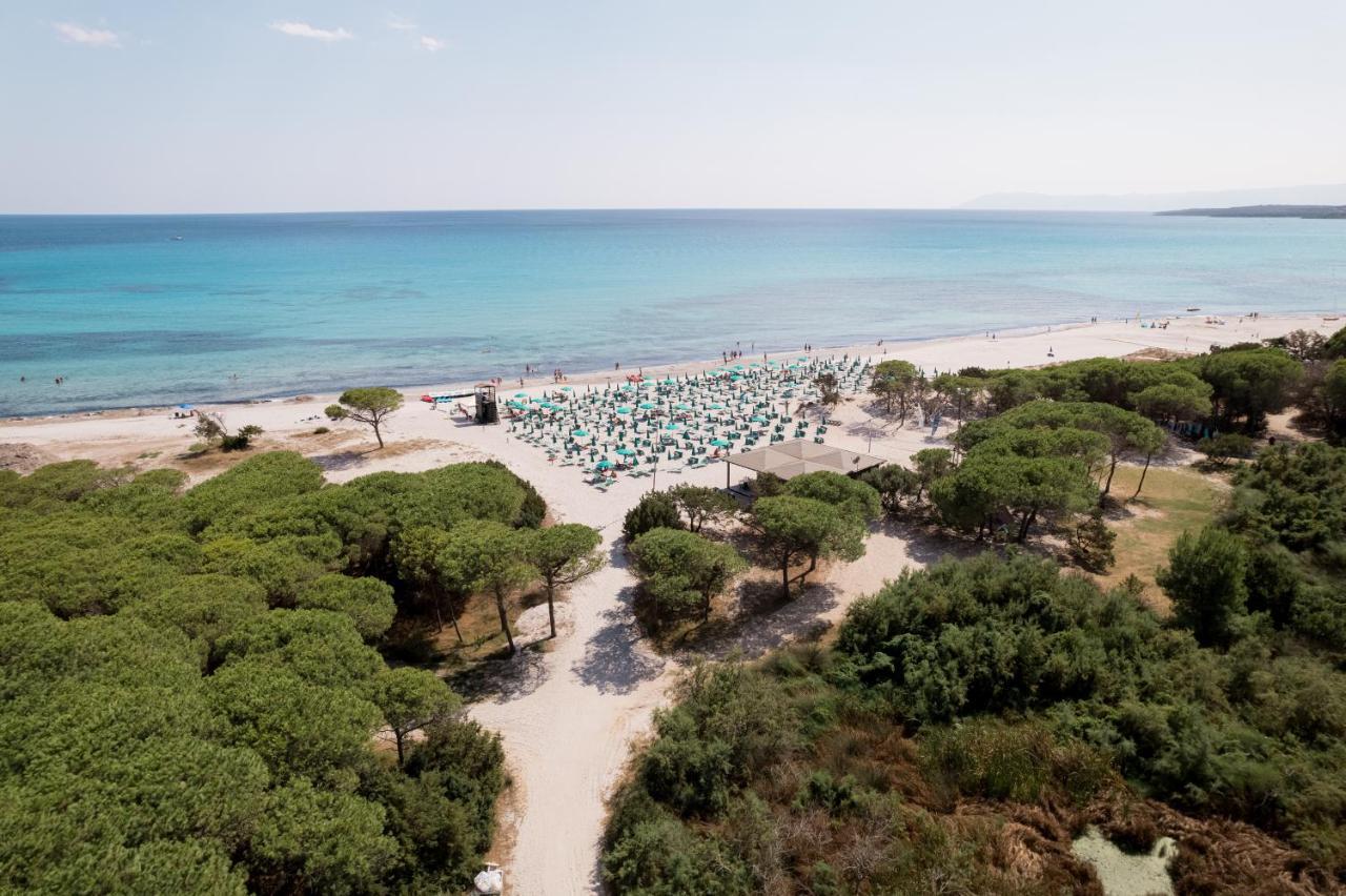 Nicolaus Club Torre Moresca Orosei Buitenkant foto